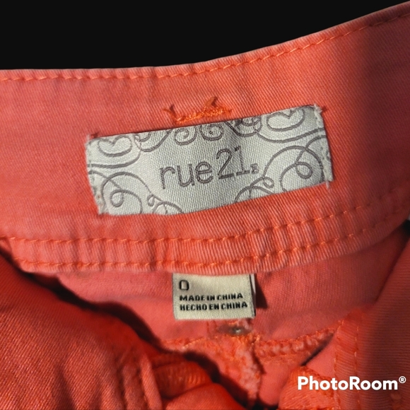 Rue21 Straight Leg Pants Jeans Size 0 Coral Colored Excellent Condition ๐งก - Picture 3 of 3